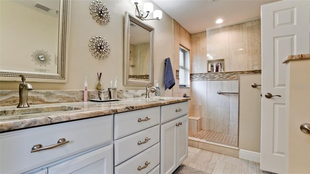 7211 25TH DRIVE W, Bradenton, FL 34209