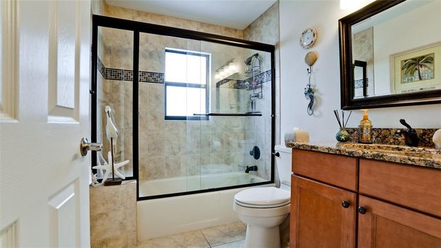 7211 25TH DRIVE W, Bradenton, FL 34209