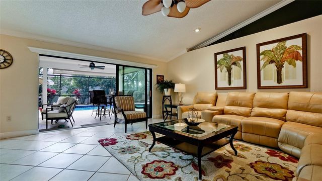 7211 25TH DRIVE W, Bradenton, FL 34209