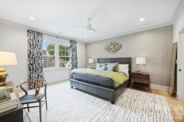 1525 Lynway Drive, Charlotte, NC 28203