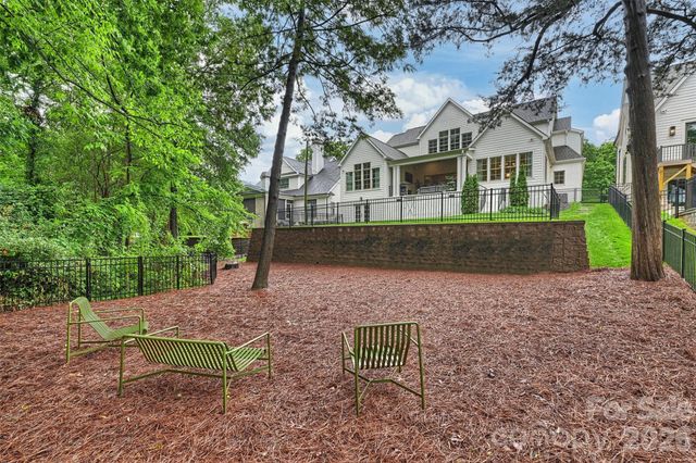 1525 Lynway Drive, Charlotte, NC 28203