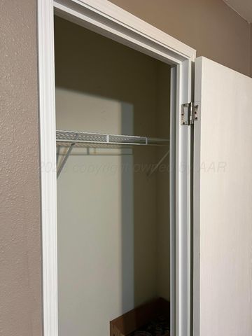 707 Conklin Street, Canadian, TX 79014