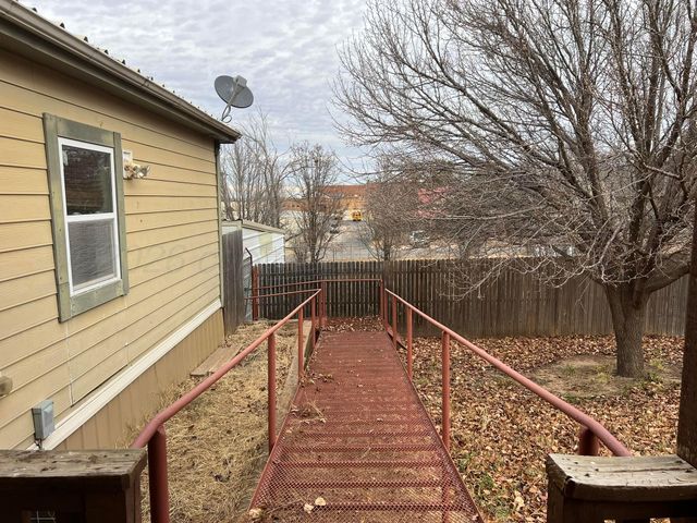 707 Conklin Street, Canadian, TX 79014