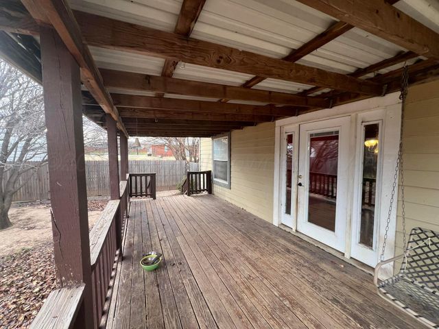 707 Conklin Street, Canadian, TX 79014