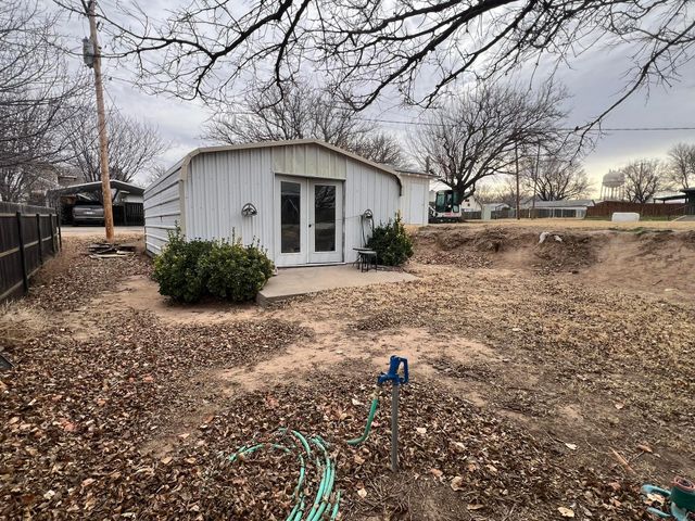 707 Conklin Street, Canadian, TX 79014