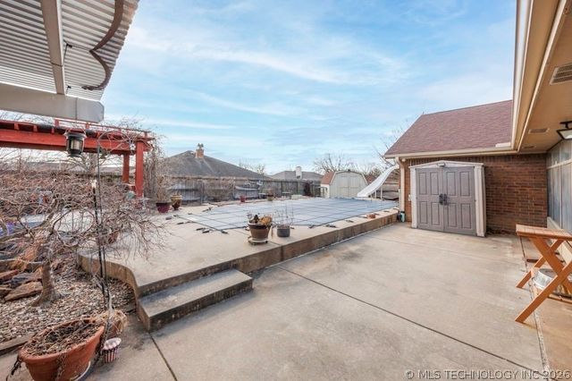 2617 Regency Road, Bartlesville, OK 74006