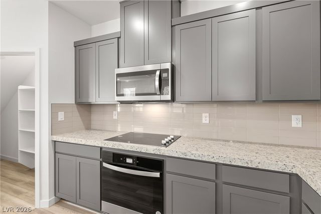 194 Wewatta Avenue, Henderson, NV 89011