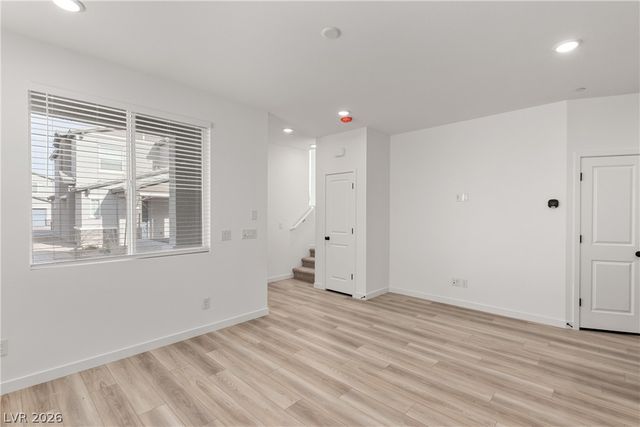 194 Wewatta Avenue, Henderson, NV 89011