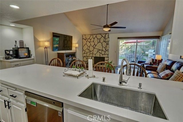 16082 Cache, Fountain Valley, CA 92708