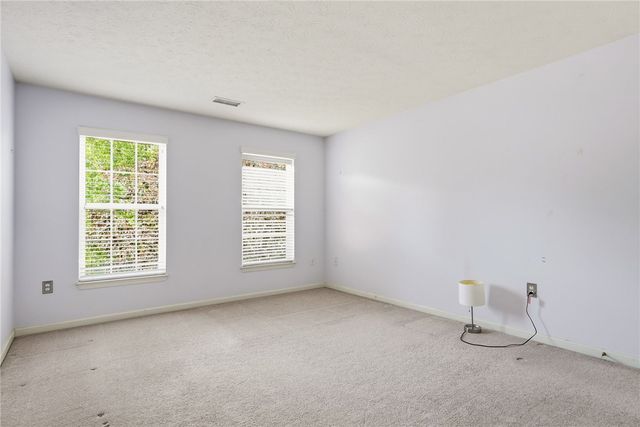 125 Blue Heron Dr, Pine Twp, PA 15090