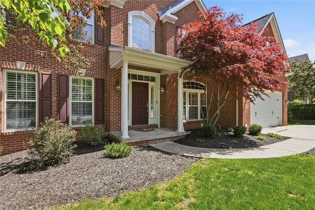 125 Blue Heron Dr, Pine Twp, PA 15090