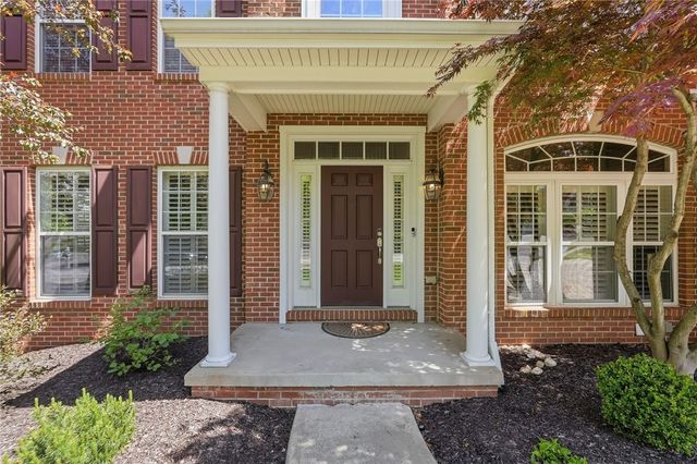 125 Blue Heron Dr, Pine Twp, PA 15090