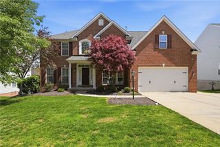 125 Blue Heron Dr, Pine Twp, PA 15090