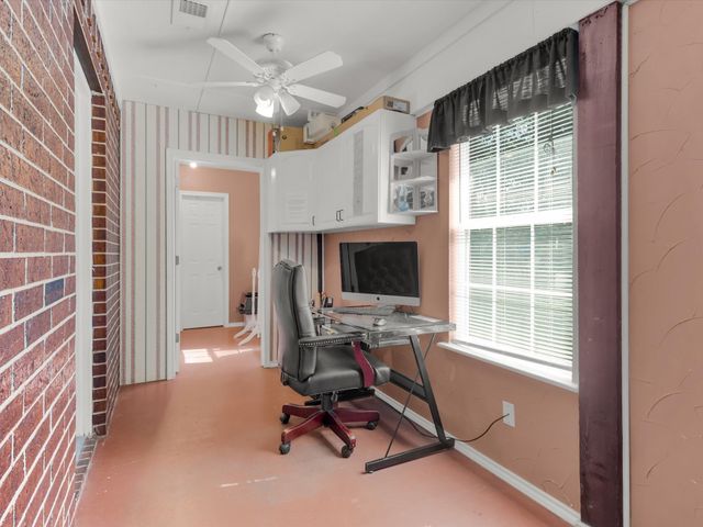 5256 Fm 2123, Paradise, TX 76073