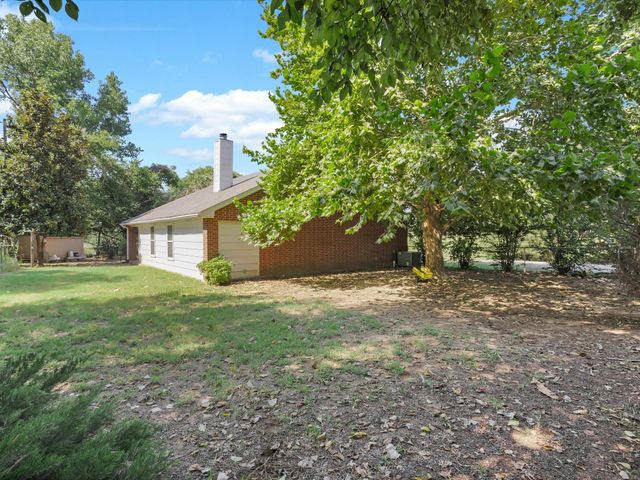 5256 Fm 2123, Paradise, TX 76073