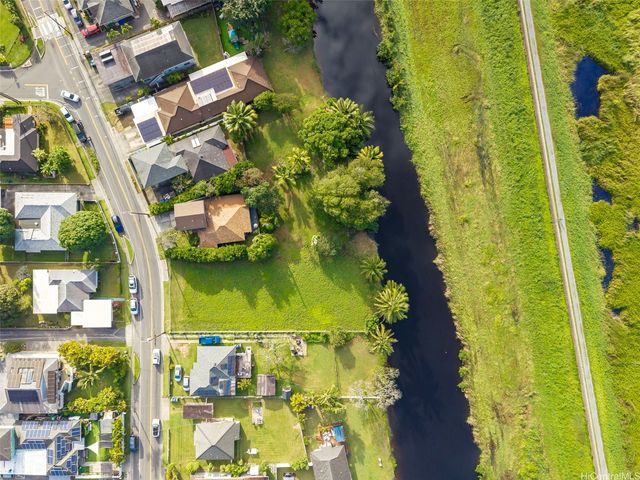 221 Kihapai Street, Kailua, HI 96734