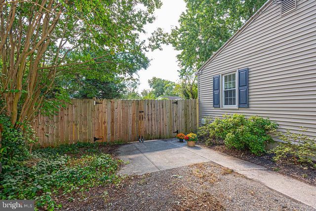 110 JOHNSON DR, Salisbury, MD 21804