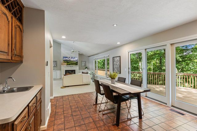 8753 Walton Oaks Drive, Bloomington, MN 55438