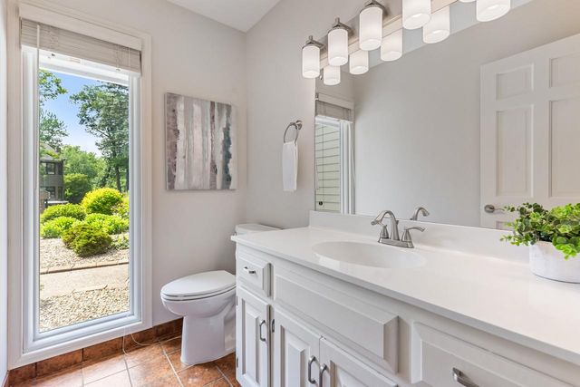 8753 Walton Oaks Drive, Bloomington, MN 55438