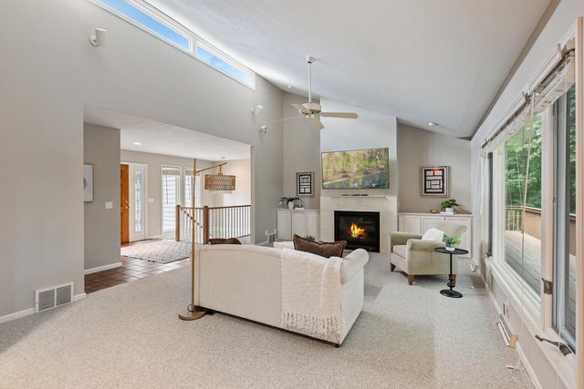8753 Walton Oaks Drive, Bloomington, MN 55438