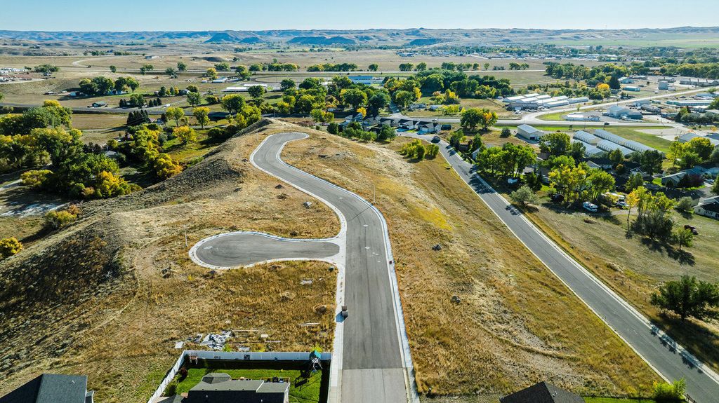 172 Eagle Court, Buffalo, WY 82834 photo 4