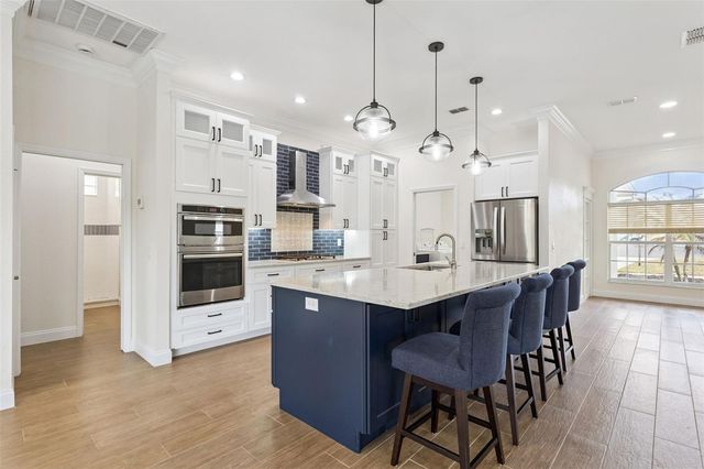 6410 BENDELOW DRIVE, Lakeland, FL 33810