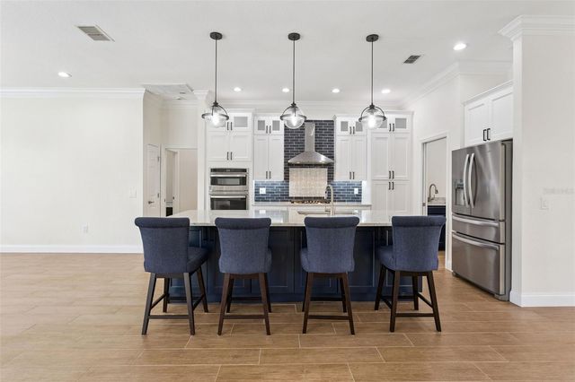 6410 BENDELOW DRIVE, Lakeland, FL 33810