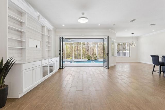 6410 BENDELOW DRIVE, Lakeland, FL 33810