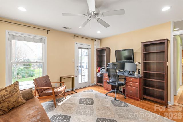 13517 Thicket Court, Charlotte, NC 28273