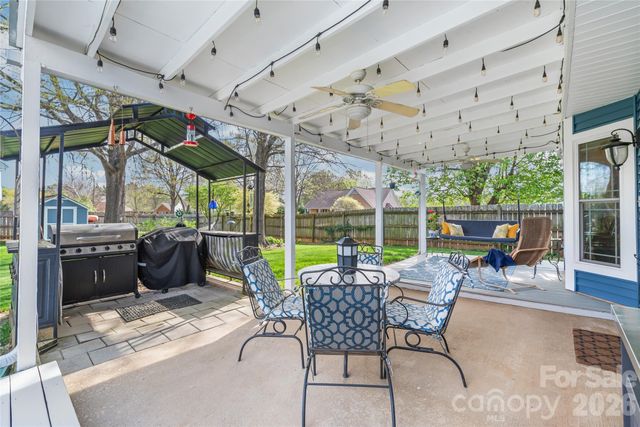 13517 Thicket Court, Charlotte, NC 28273