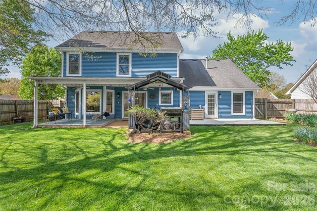 13517 Thicket Court, Charlotte, NC 28273