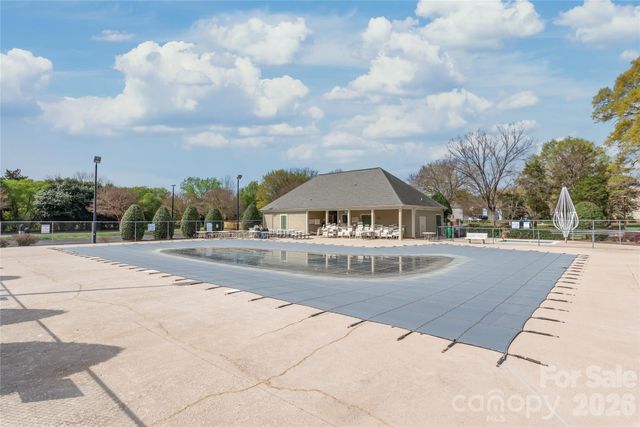 13517 Thicket Court, Charlotte, NC 28273