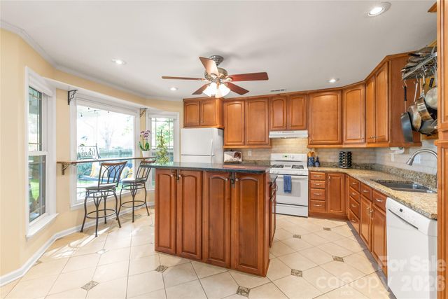 13517 Thicket Court, Charlotte, NC 28273