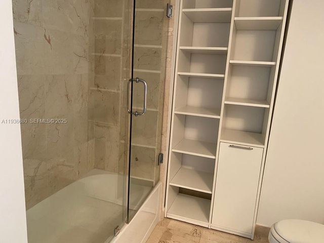 2101 Brickell Ave 1001, Miami, FL 33129