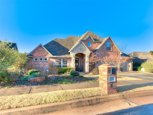 2701 Century Drive, Edmond, OK 73013