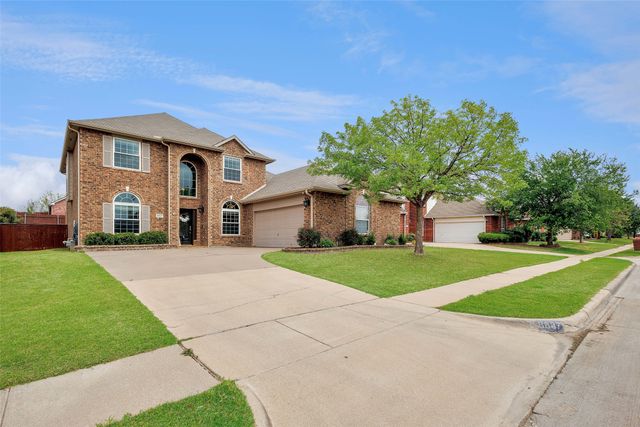 8837 Oakville Street, Fort Worth, TX 76244