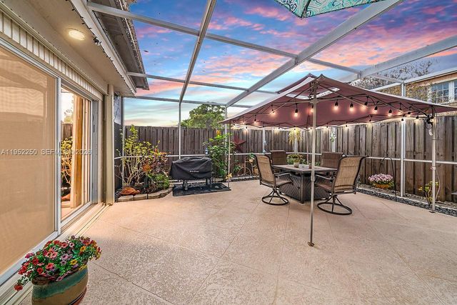 11625 Winchester Dr B, Palm Beach Gardens, FL 33410