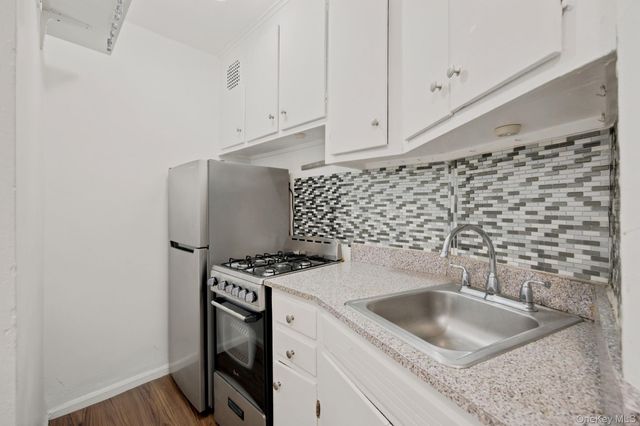 50-22 40th Street 1A, Sunnyside, NY 11104