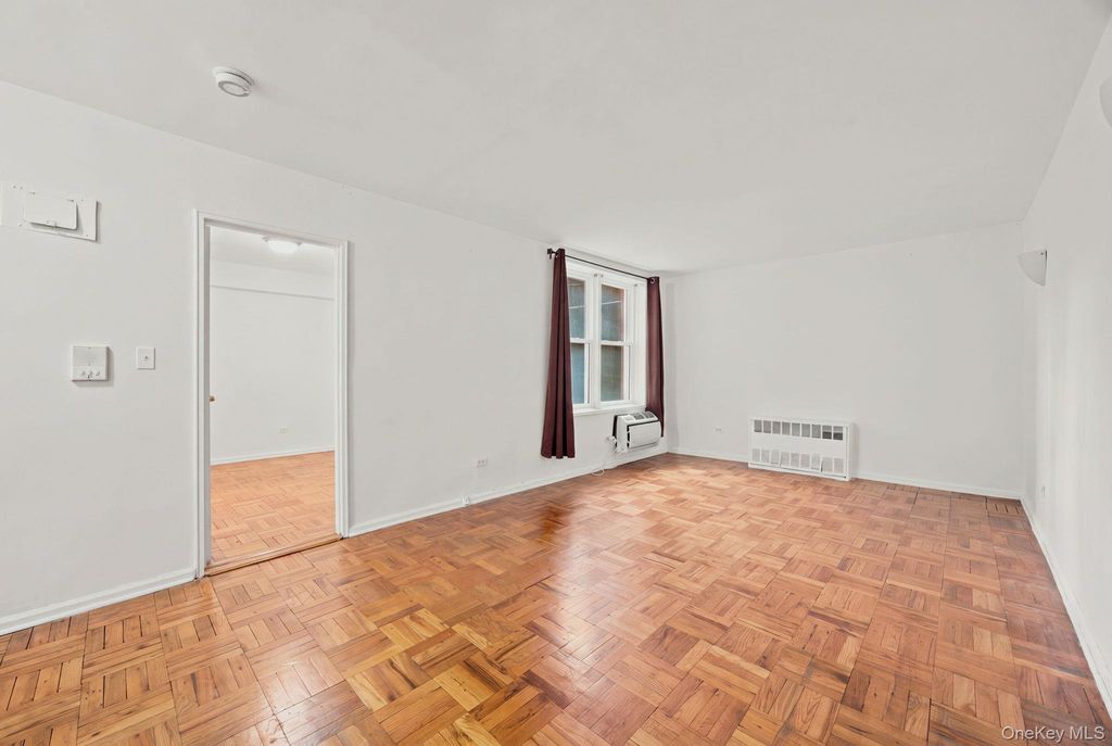 50-22 40th Street 1A, Sunnyside, NY 11104