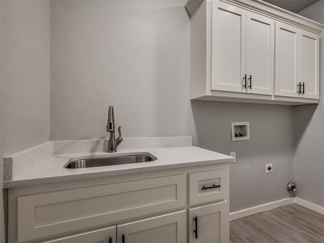 16277 Silver Spring Drive, Choctaw, OK 73020