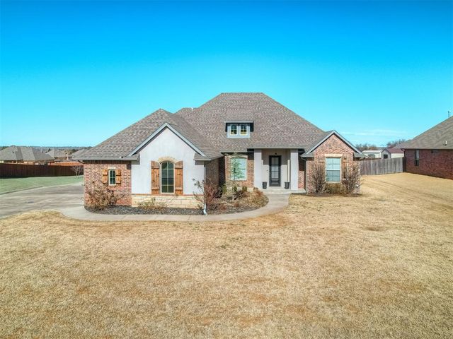 16277 Silver Spring Drive, Choctaw, OK 73020