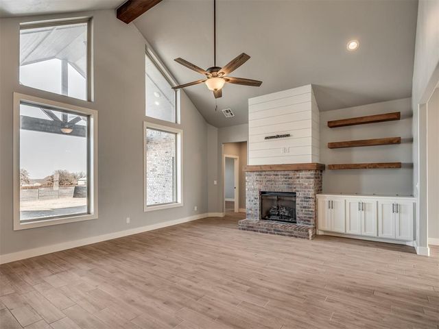 16277 Silver Spring Drive, Choctaw, OK 73020