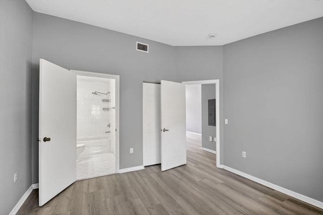 3790 N Jog Road 203, West Palm Beach, FL 33411