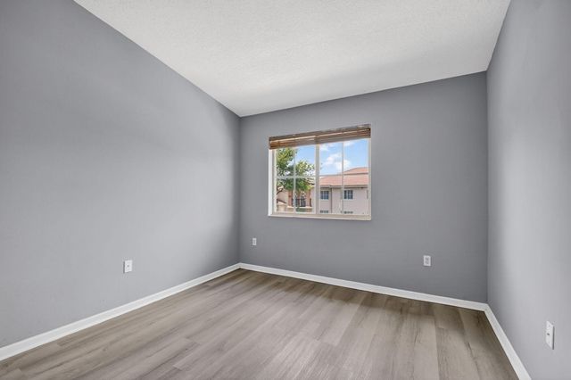 3790 N Jog Road 203, West Palm Beach, FL 33411