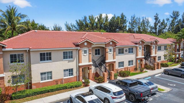 3790 N Jog Road 203, West Palm Beach, FL 33411