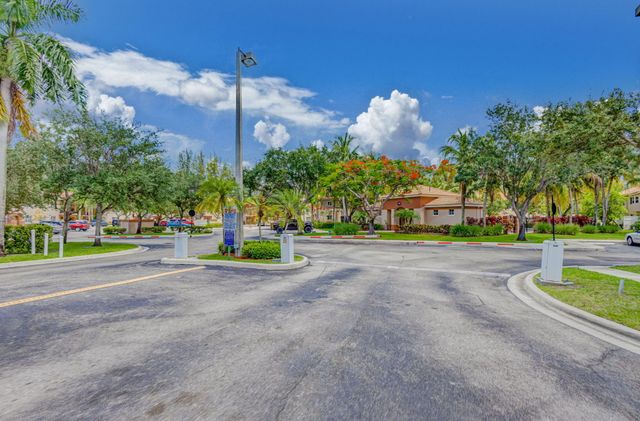 3790 N Jog Road 203, West Palm Beach, FL 33411