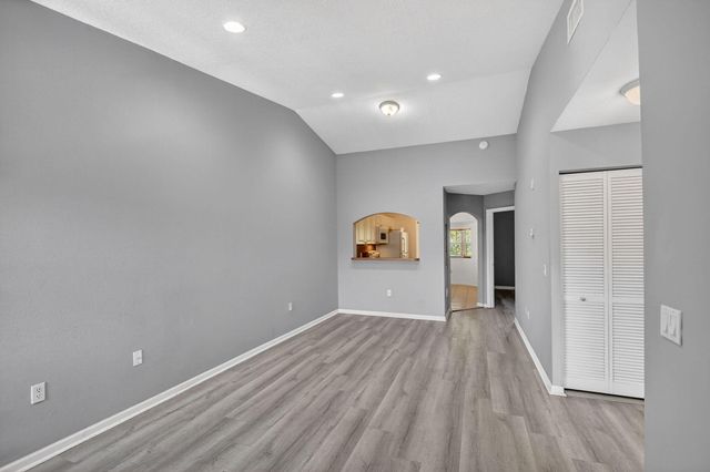 3790 N Jog Road 203, West Palm Beach, FL 33411