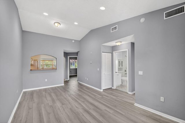 3790 N Jog Road 203, West Palm Beach, FL 33411