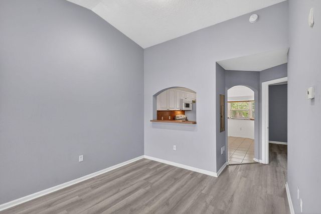 3790 N Jog Road 203, West Palm Beach, FL 33411