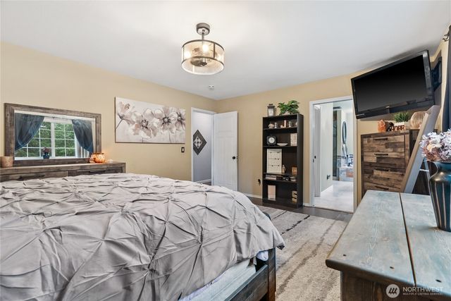 21504 107th Avenue E, Graham, WA 98338